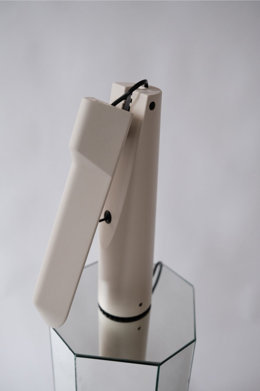 Picchio Desk Lamp By Isao Hosoe – 1980s Italian Design – LéLé