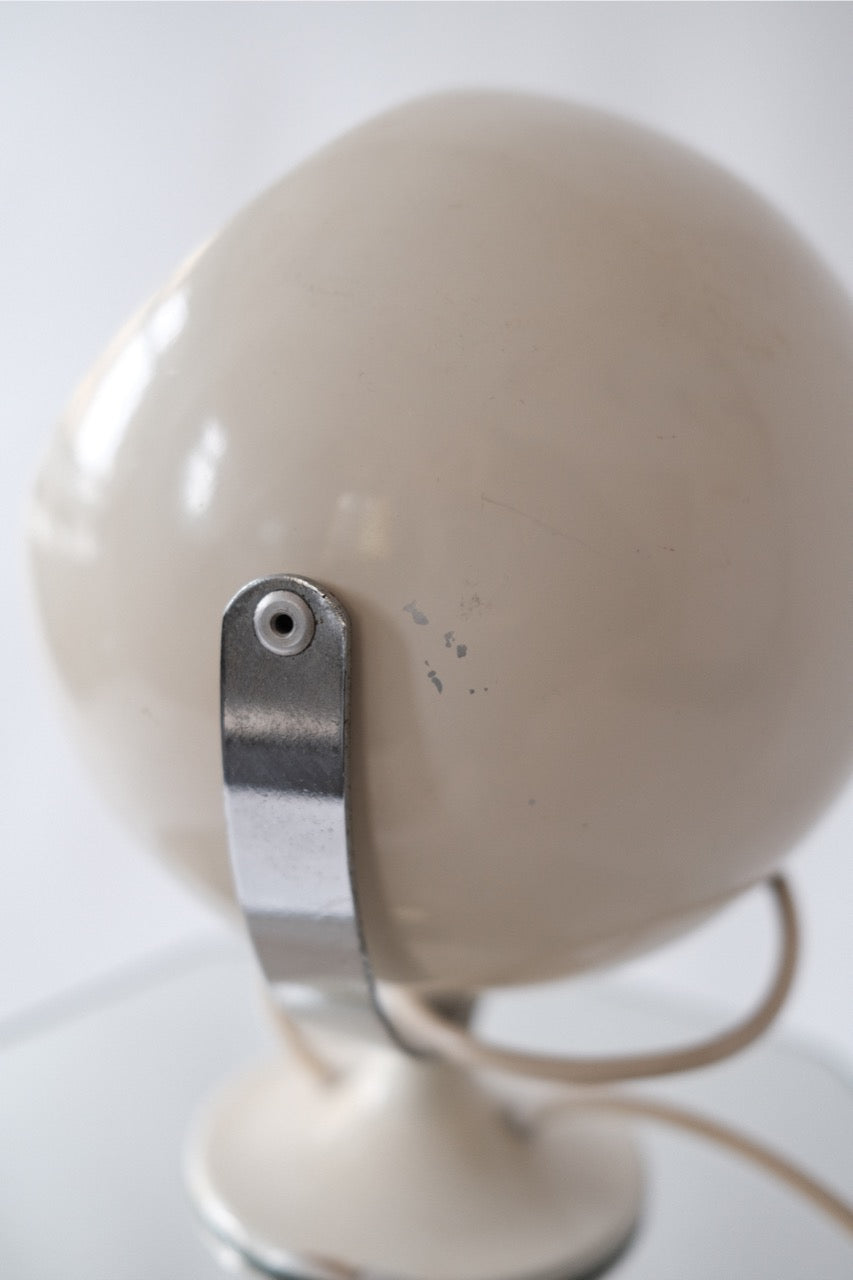 Spaceage eyeball desk lamp