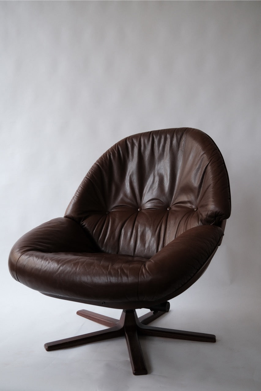 Vintage Rocking Leather Lounger by Göte Möbler