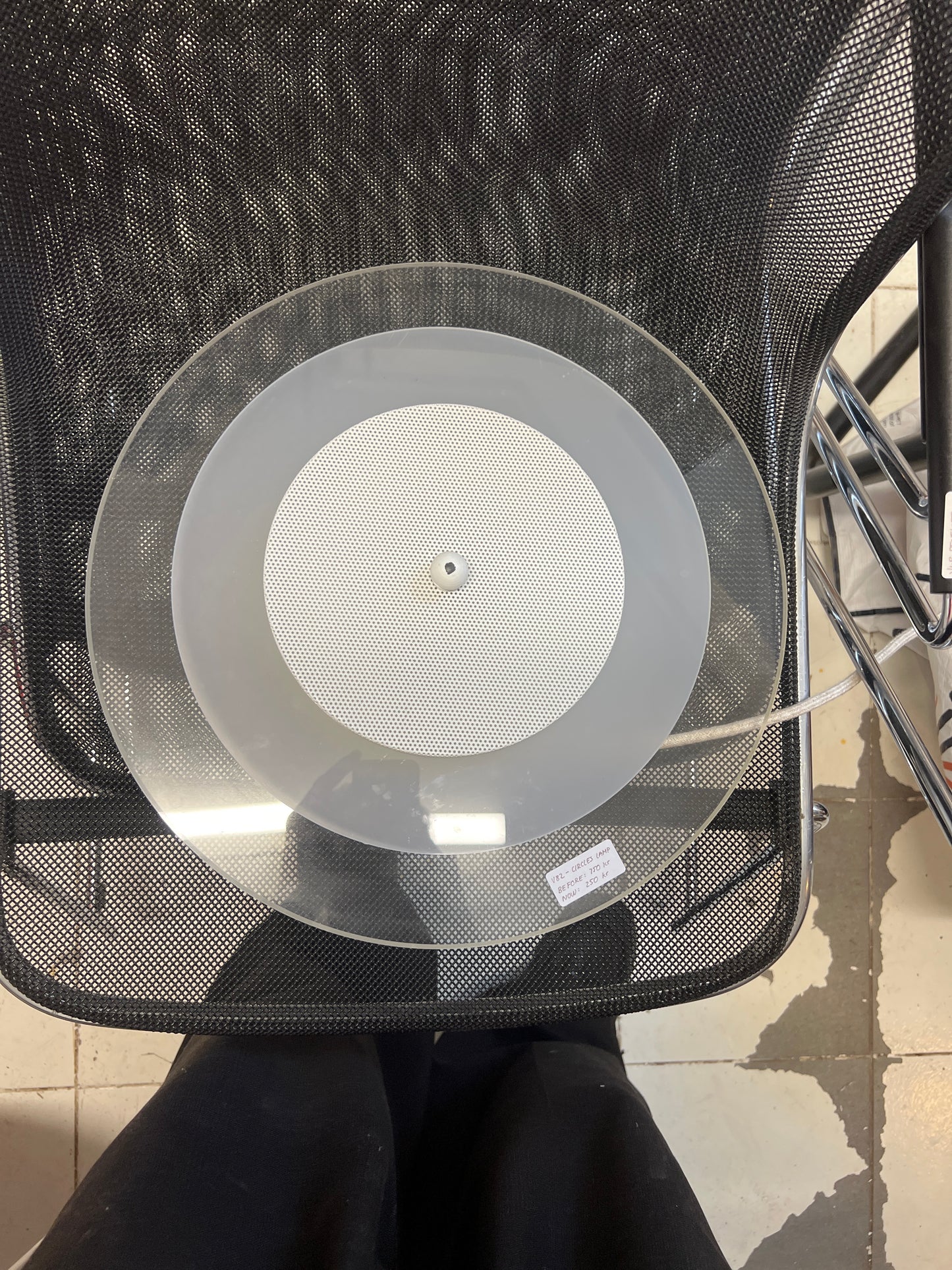 V82 Borens circles lamp