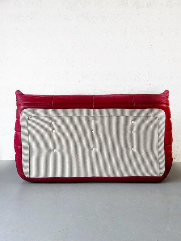 Dark red Leather Togo 3 seatsr