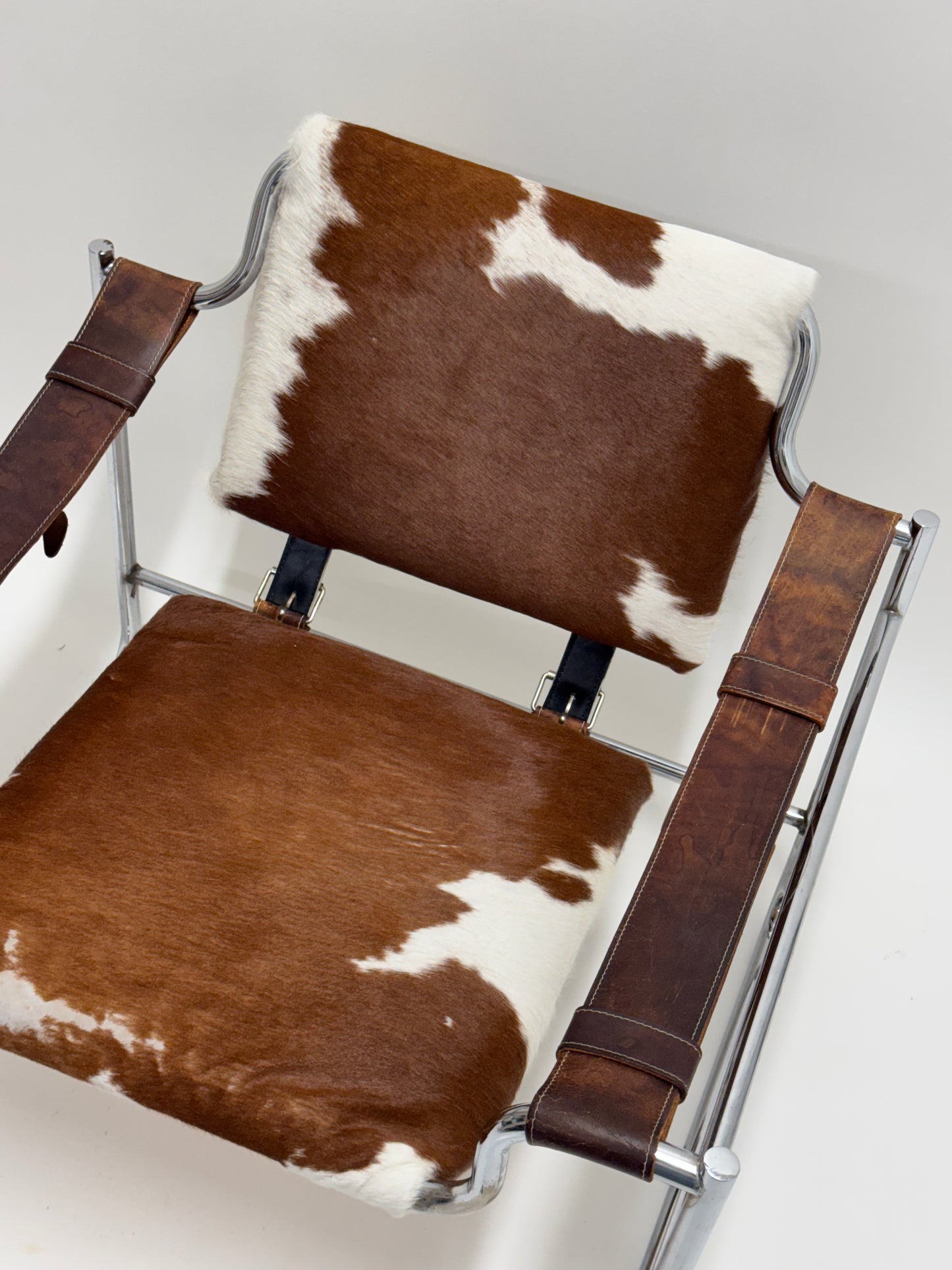 Cow Lounge chair